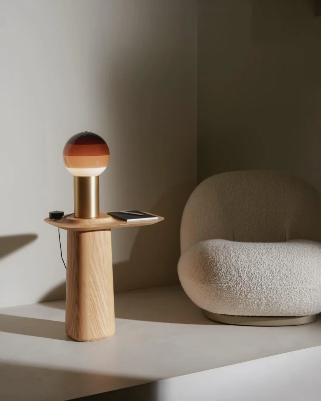 A Subdued Design of Dipping Light | Marset